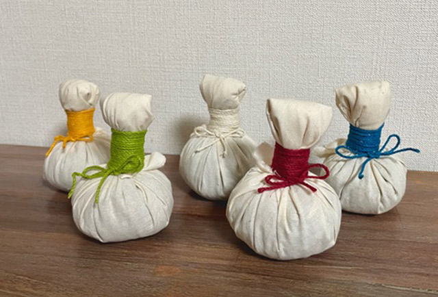 体体質別ハーブボール 90分